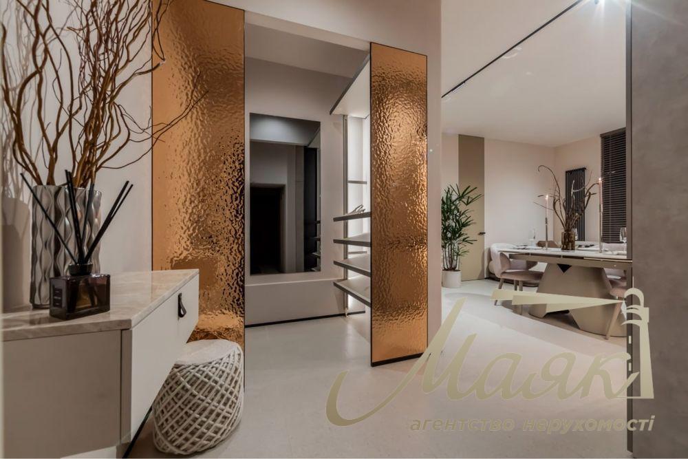 For sale 3-room apartment in Residential Complex Novopecherskie Lipki