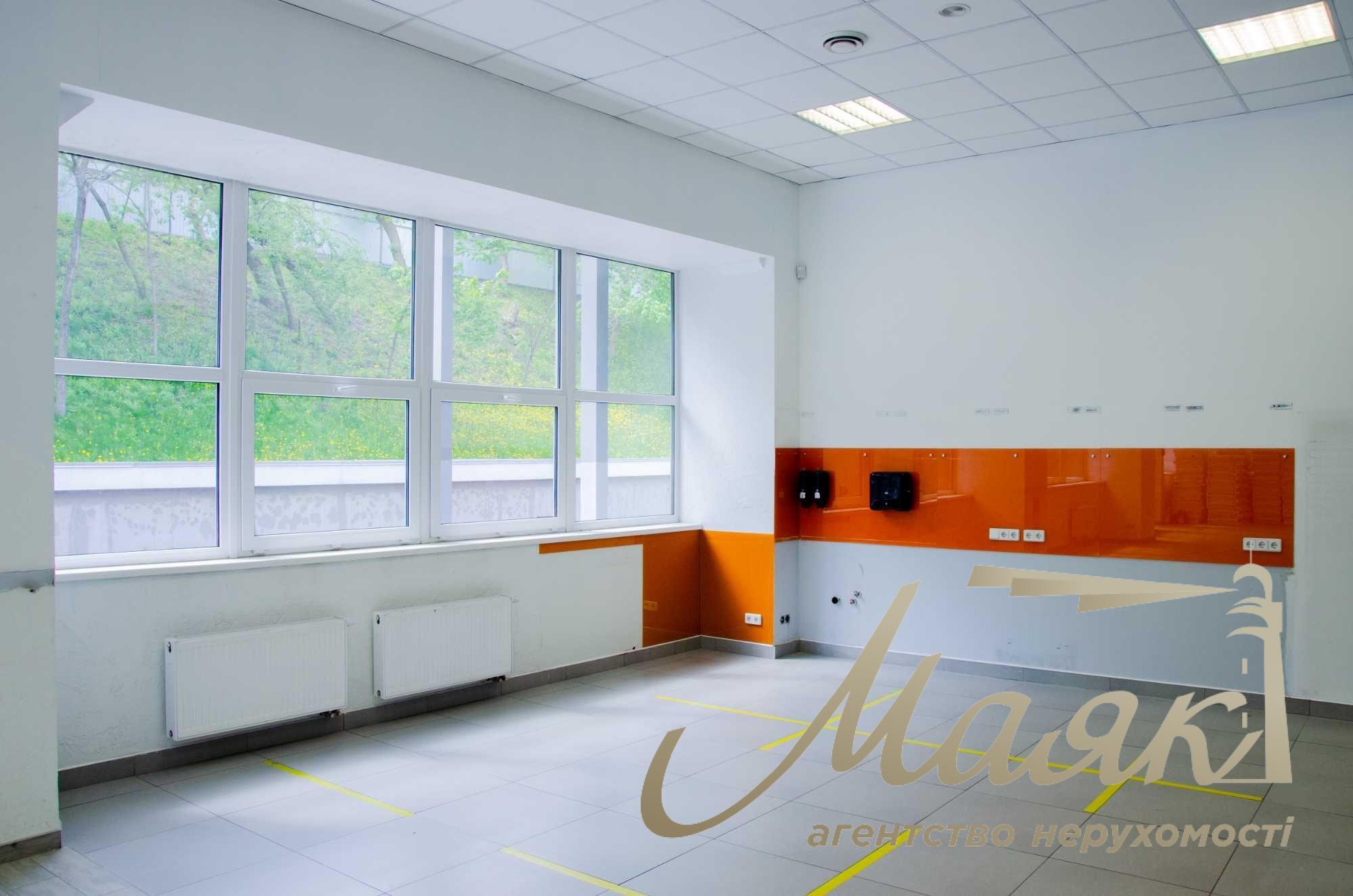 Оренда офісу 1016 м2 у БЦ Victoria Park, метро Васильківська