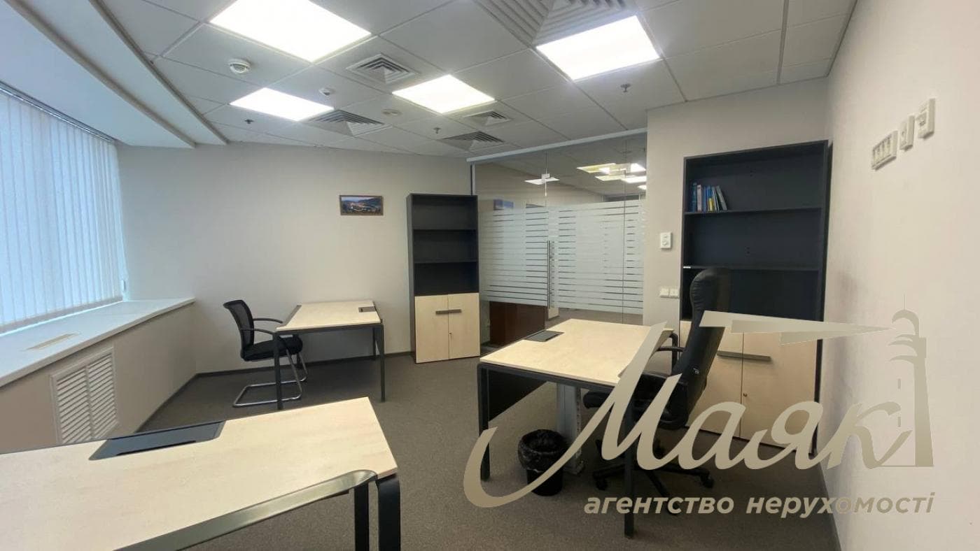 Аренда офиса 120 м² в БЦ Миллениум, ул. Владимирская, Центр
