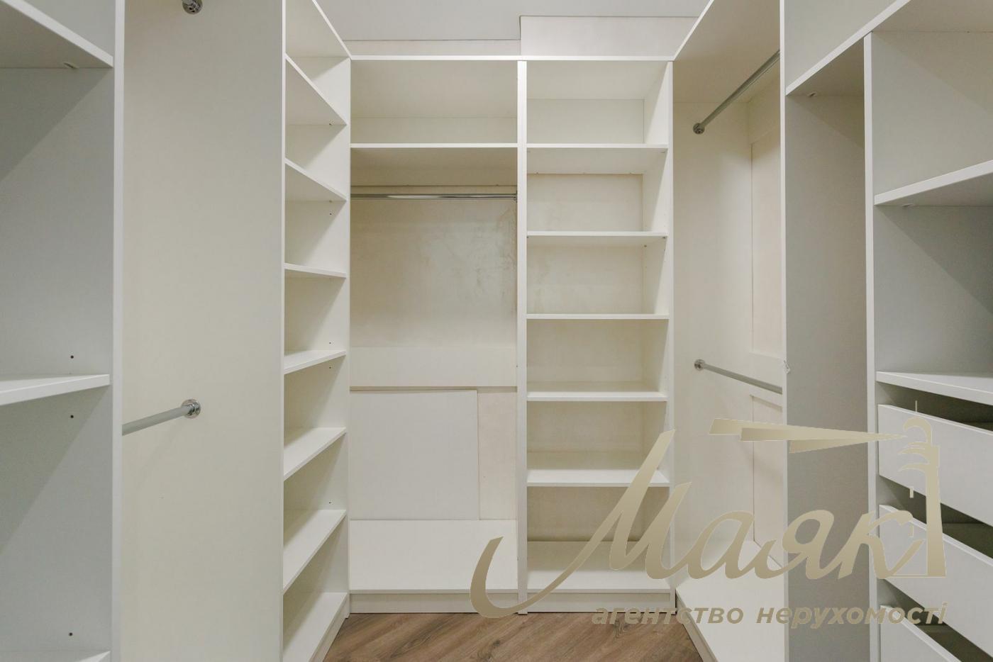 Продаж 1к квартири ЖК Русанівська Гавань, вул. Микільсько-Слобідська