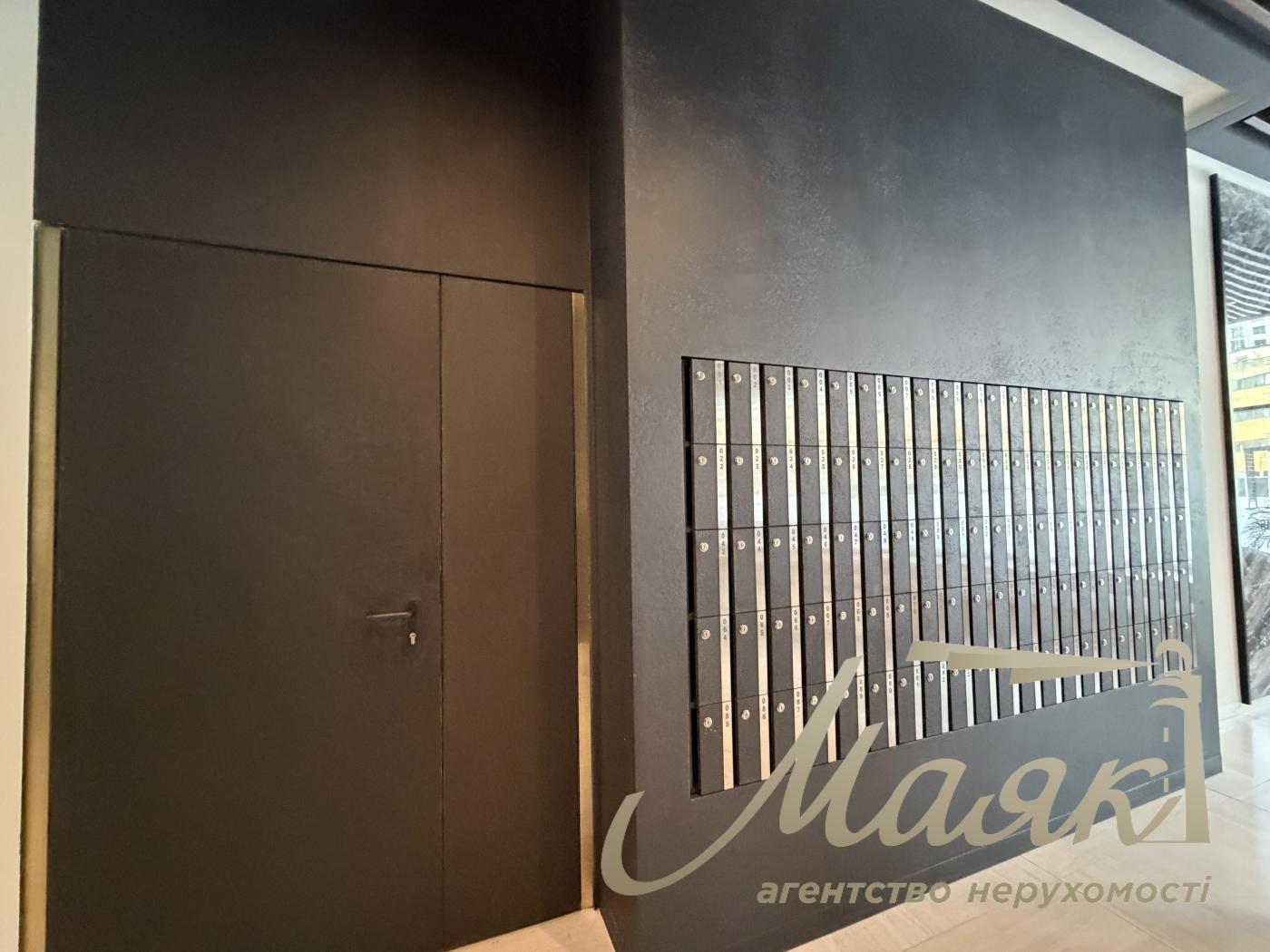 Продаж 3-кімнатної квартири ЖК Трініті, вул. Анрі Барбюса