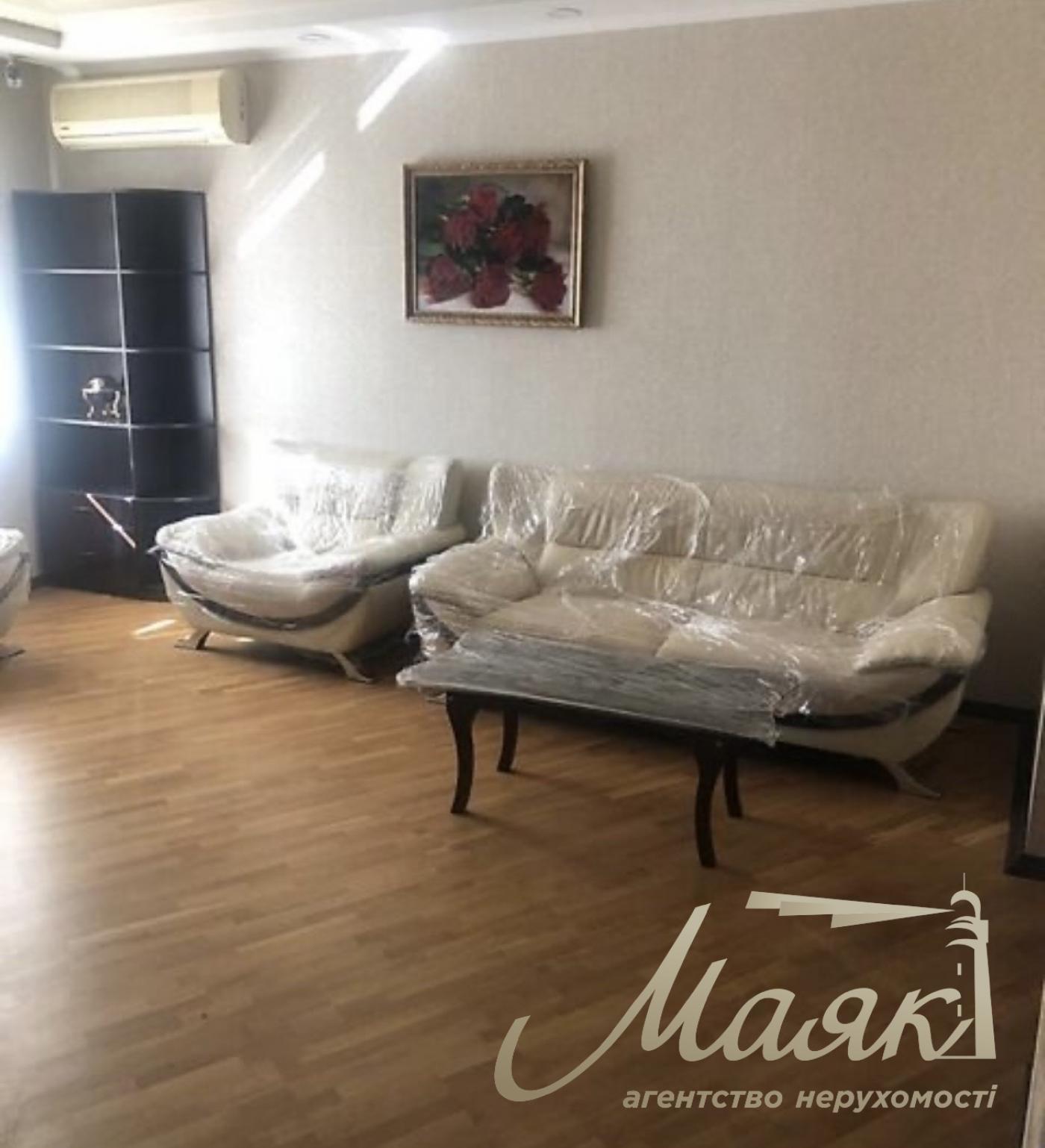 Продаж 9-к квартири 485 кв.м., вул. Ковпака, 17, м. Київ