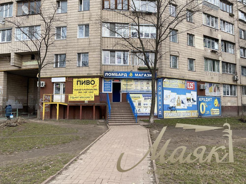 Sale of facade premises with tenants 93m2, Simirenko, 5, Svyatoshinsky district