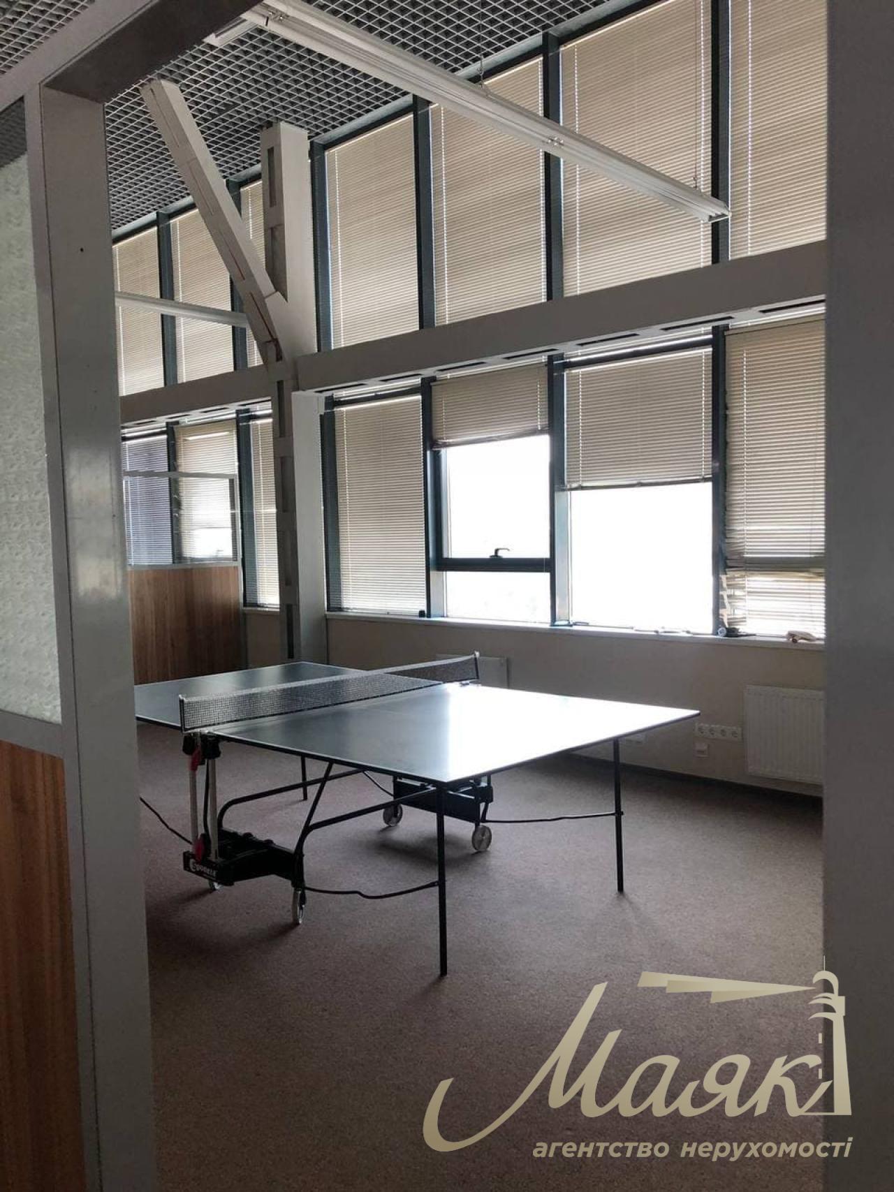 Office space for rent 550m2 on Stolichka street
