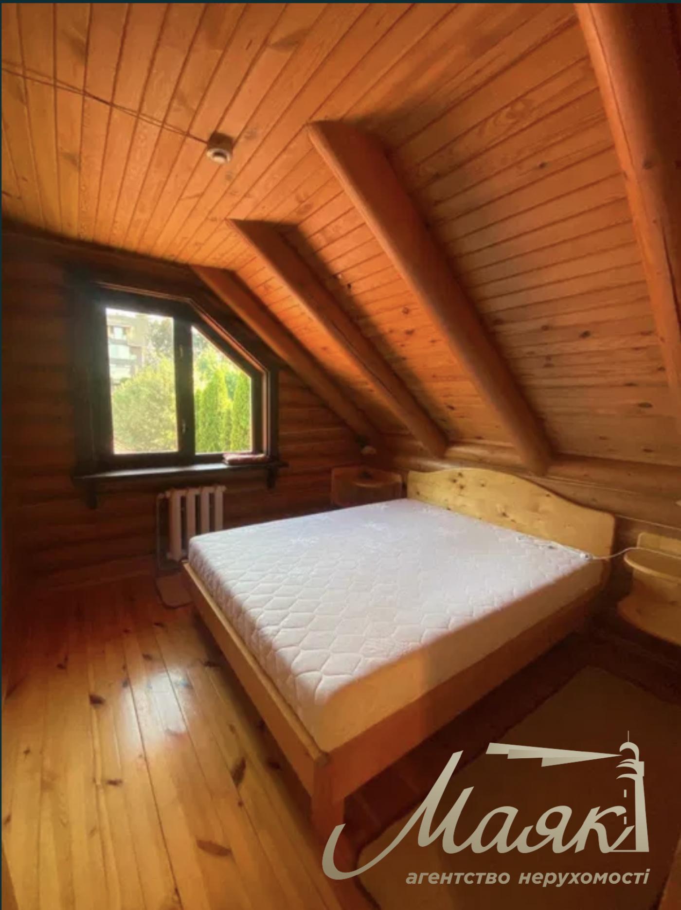 Оренда будинку 300м2 біля води СМТ Козин, Обухівський напрямок, Київська область