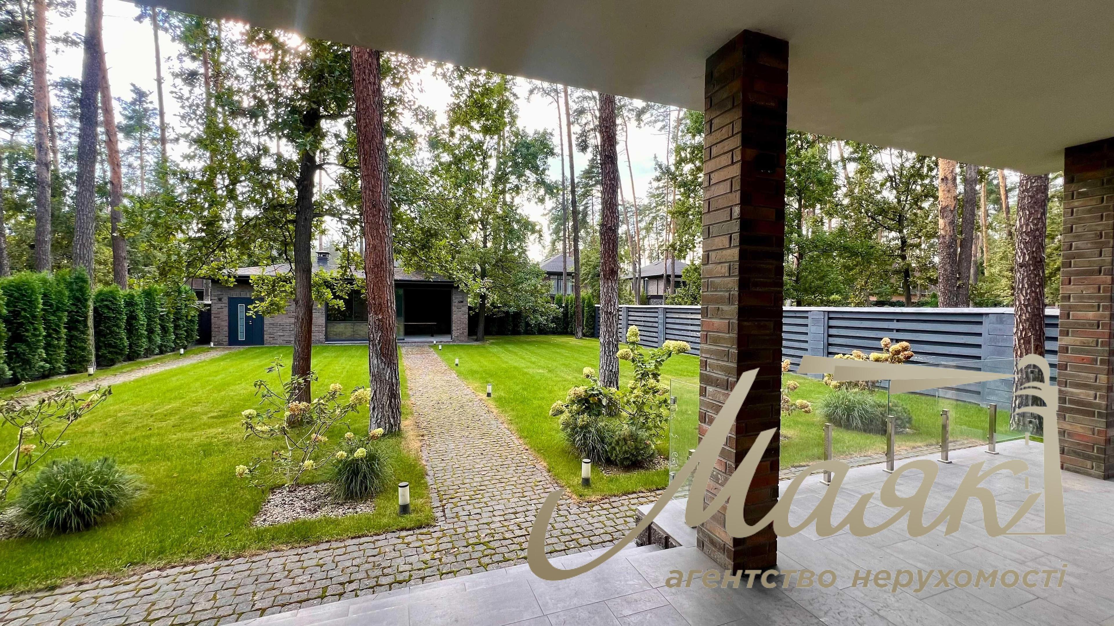 Продажа нового дома в невероятно живописном месте среди сосен, пгт Плюты, Киевская область, Обуховский район.