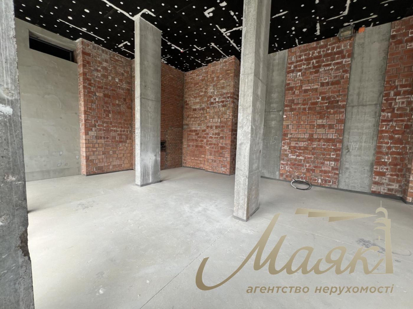 Аренда фасадного помещения 113,3м2 , ЖК UNIT HOME.