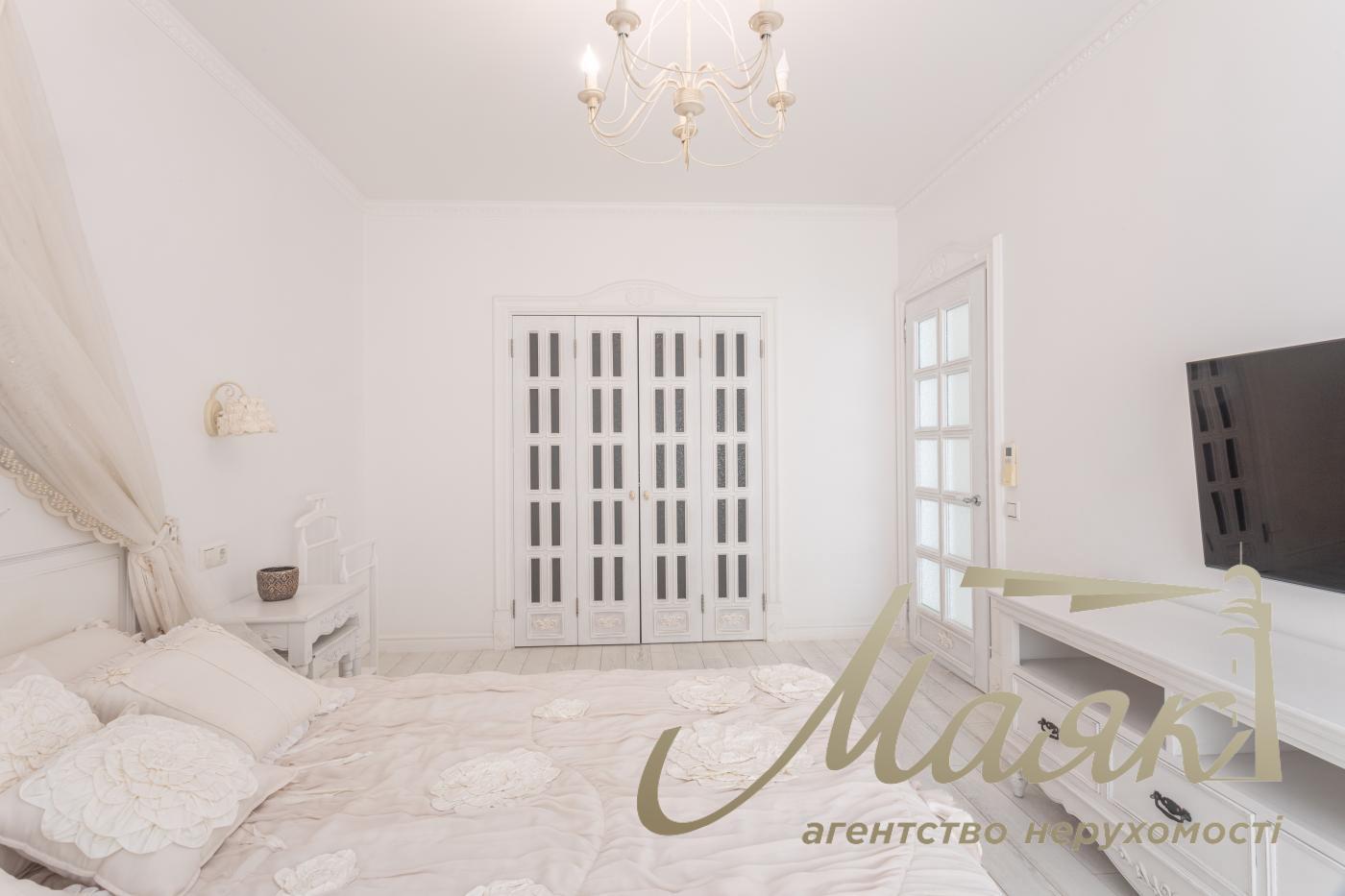 Продаж 3 кімнатної квартири в ЖК Park Avenue, пр-т Голосіївський