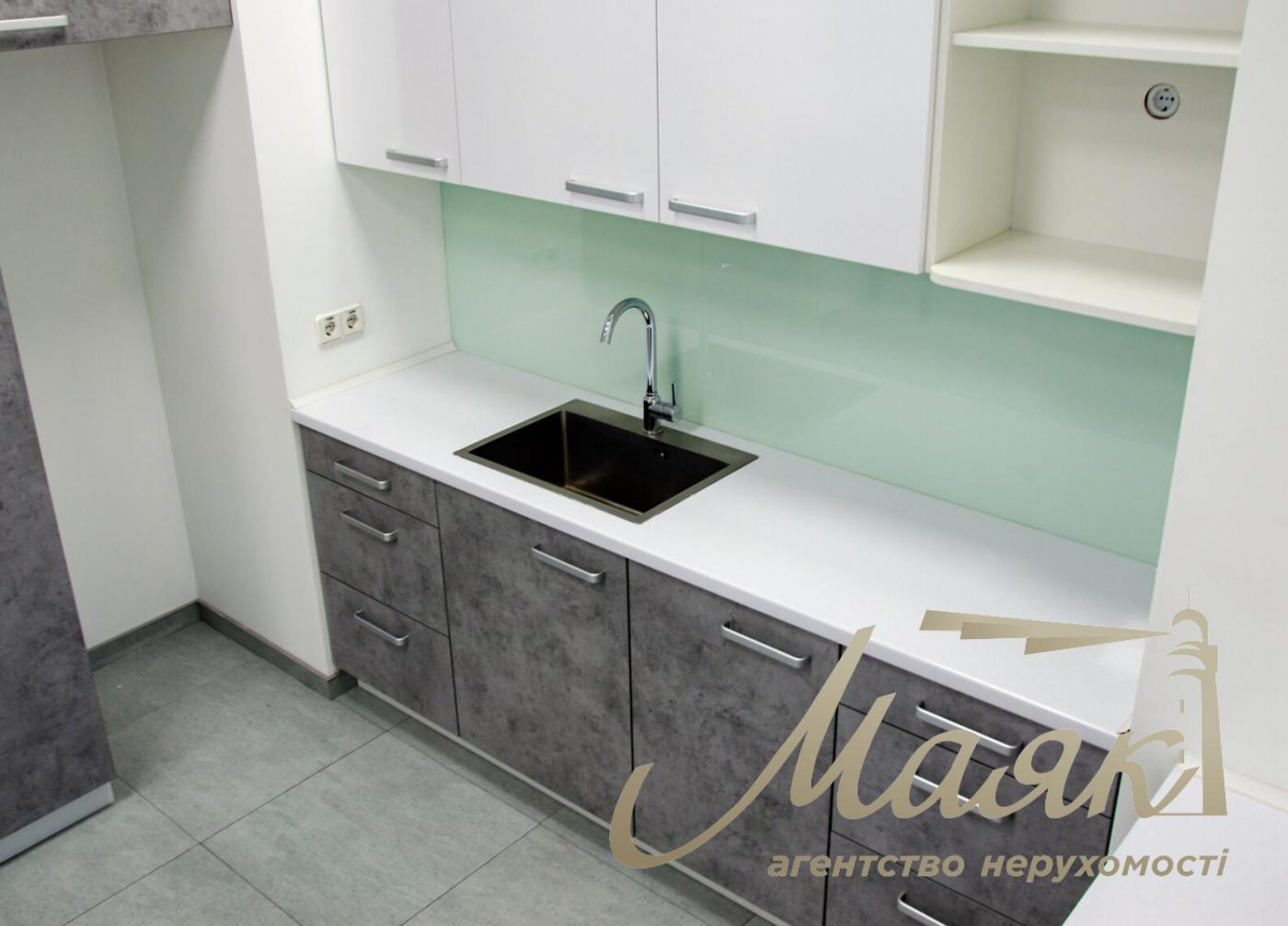 Аренда офиса 552м2 на ул. Елены Телиги 6, Дорогожичи