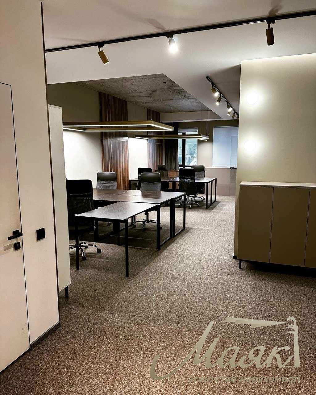 Оренда мебльованого офісу 85м2 у ЖК Chicago, вул.Антоновича 44