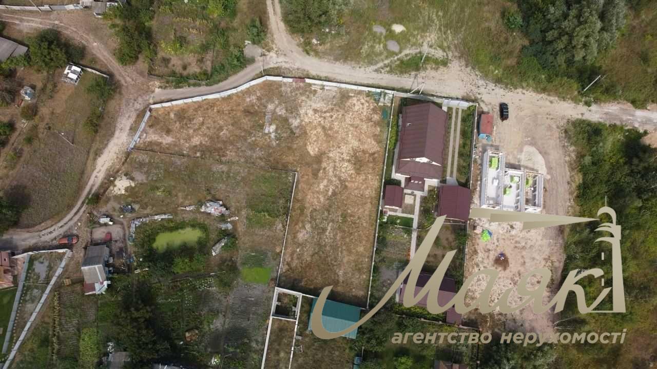 Участок 13сот Киев Бродовская 143-149 Фасад 59метров Огражден подсыпан