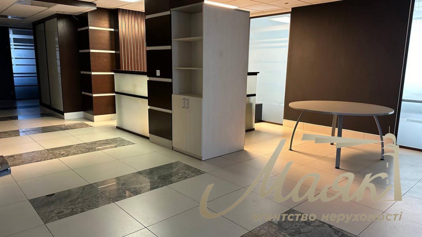 Оренда 2х поверхового офісу 541м2 БЦ Sunflower, пр-т Науки, 3, Голосієво