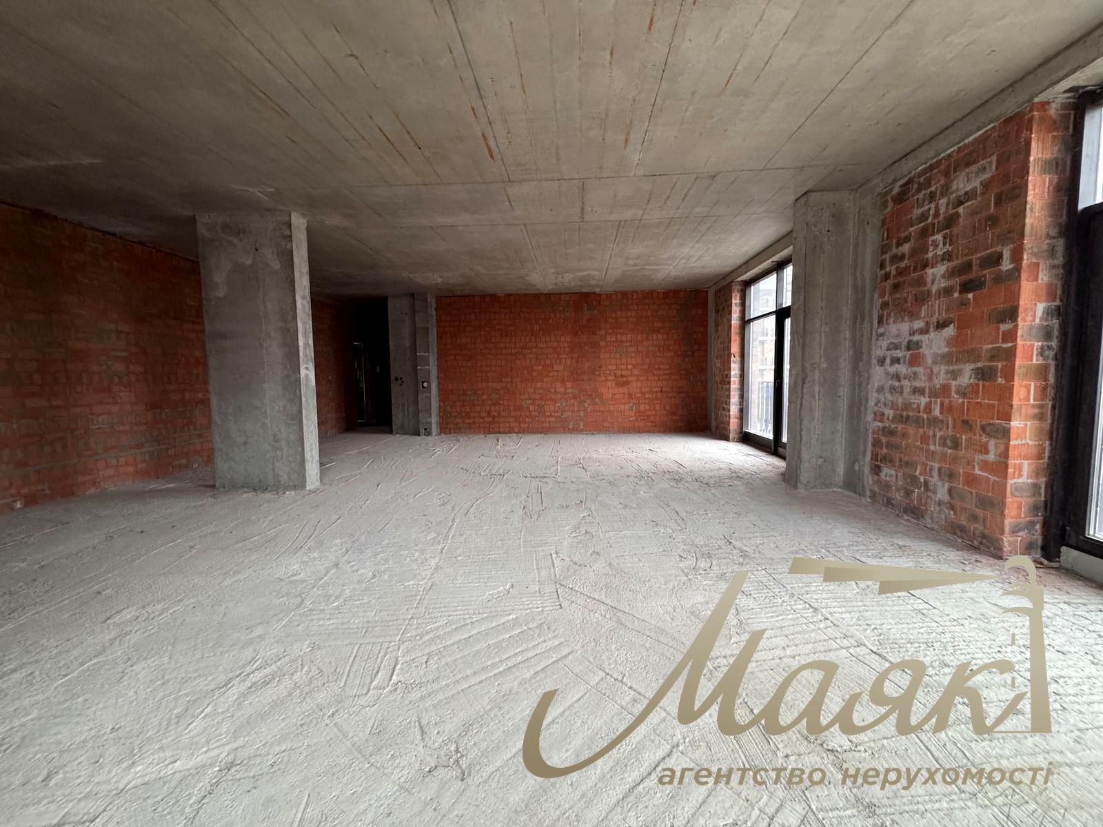 Продажа квартиры без ремонта 109 кв.м. в ЖК Liberty Residence