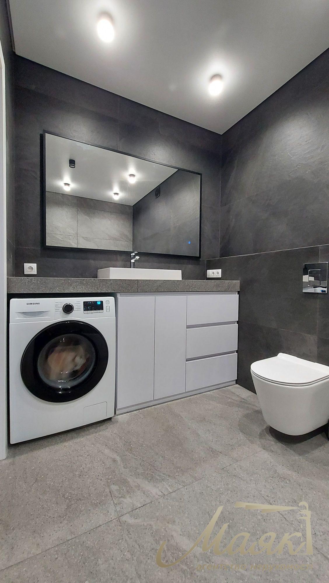 Продаж дуплексу з новим ремонтом, гаражем і власним бомбосховищем с.Крюківщина, котеджне містечко Beverly Hills (2 км від Києва).