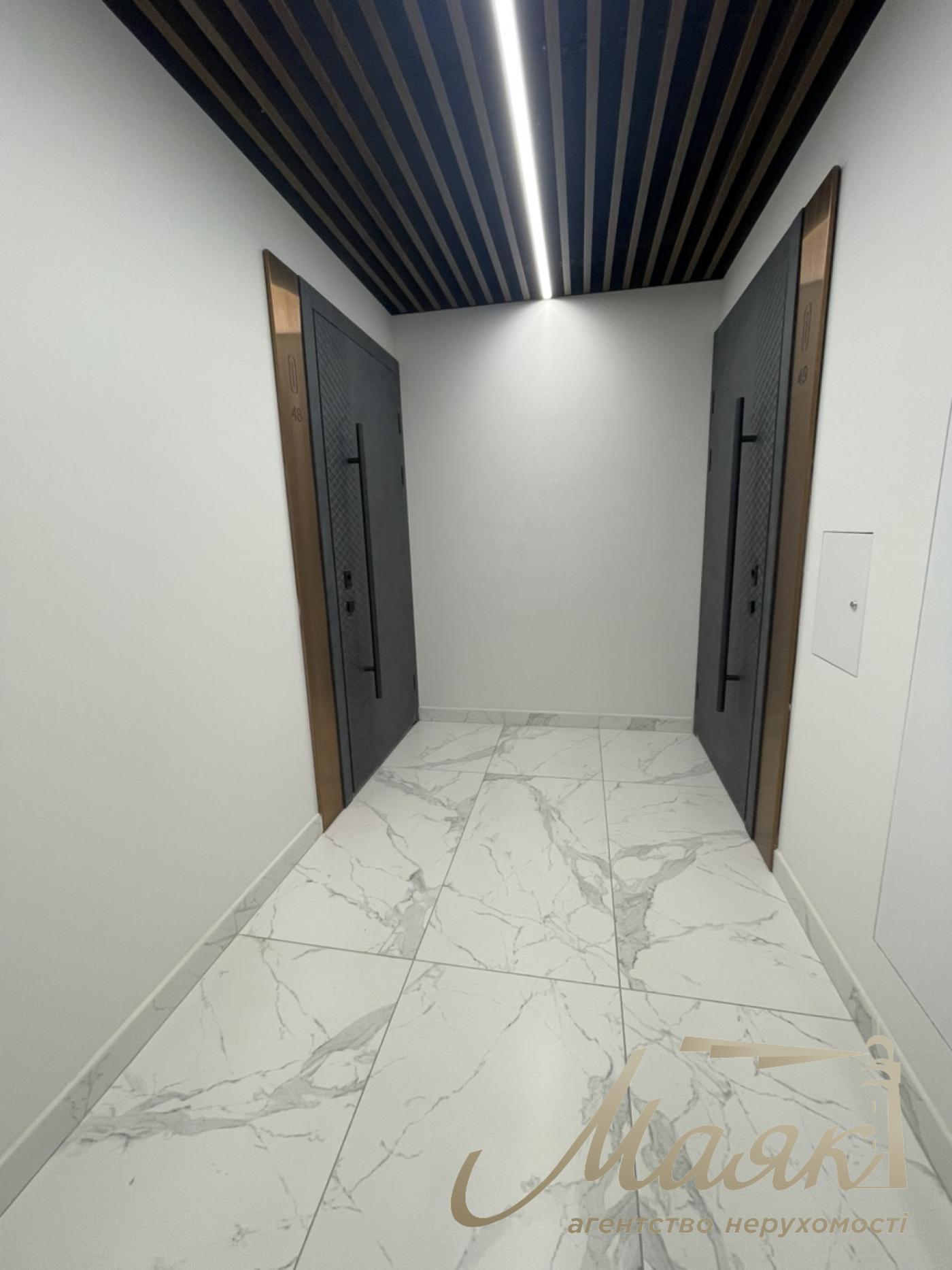 Продаж 3-к квартири ЖК TRIIINITY