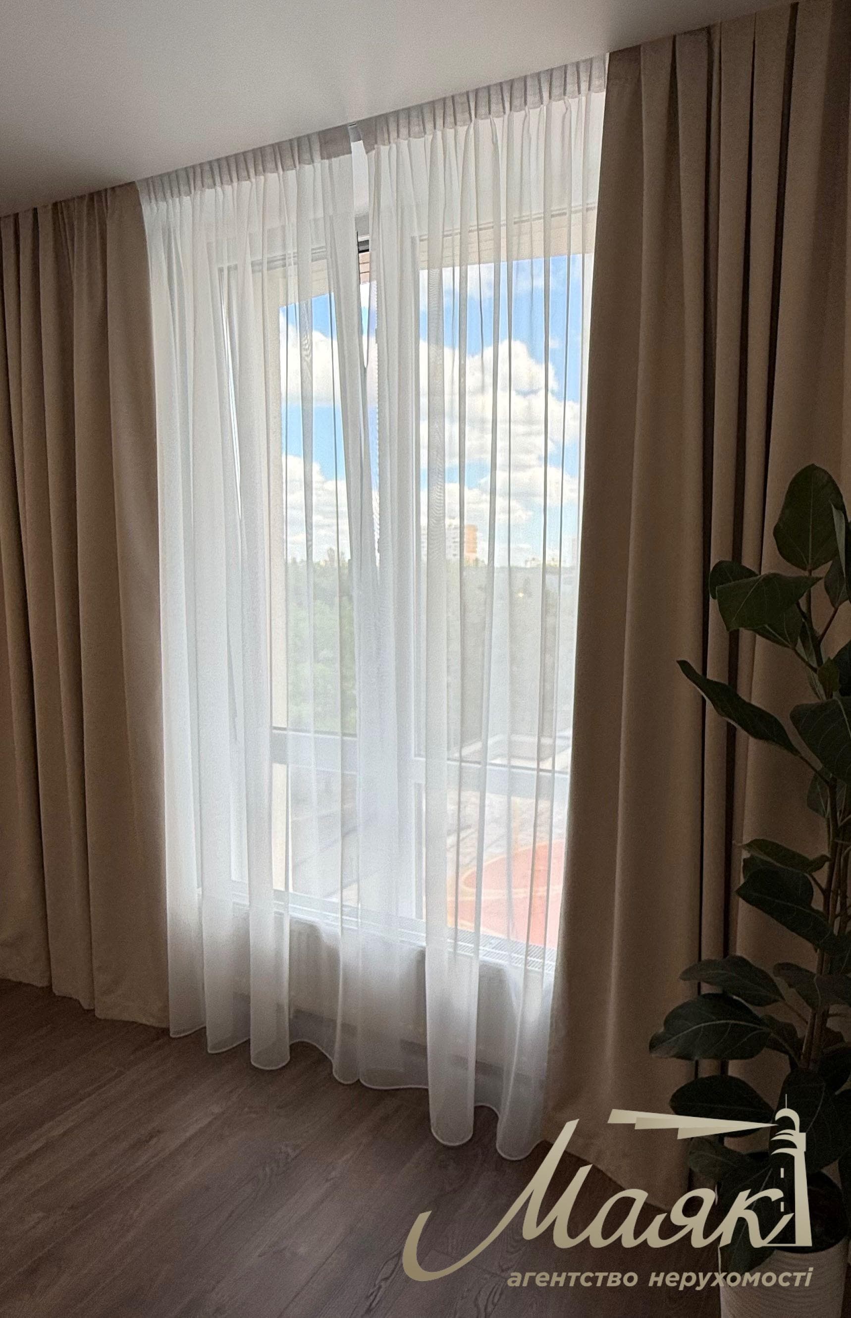 Продаж 1-кімнатної квартири площею 55 м² з дизайнерським ремонтом у ЖК «Новий Автограф», вул. Романа Мстиславича, 22, Дніпровський район