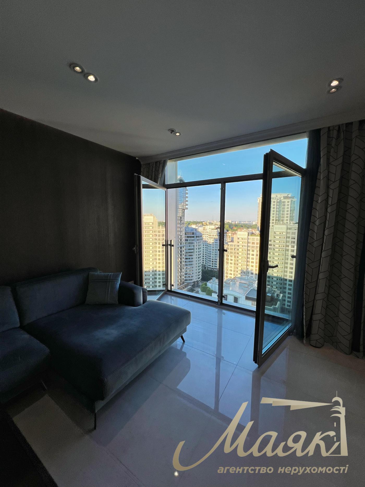 Оренда пентхауса 100м2 в ЖК Підвисоцький, вул. Підвисоцького