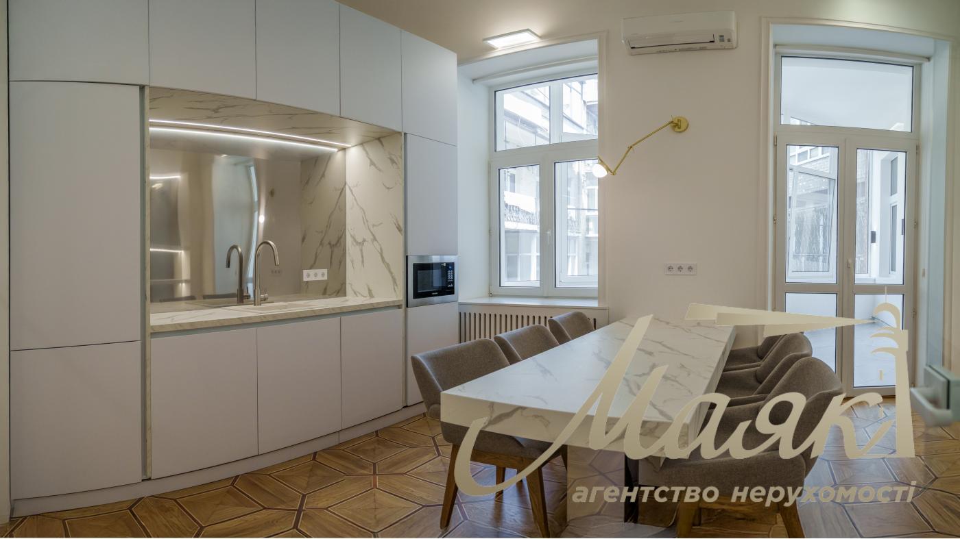 Оренда офісу в центрі, вул. Шота Руставеллі