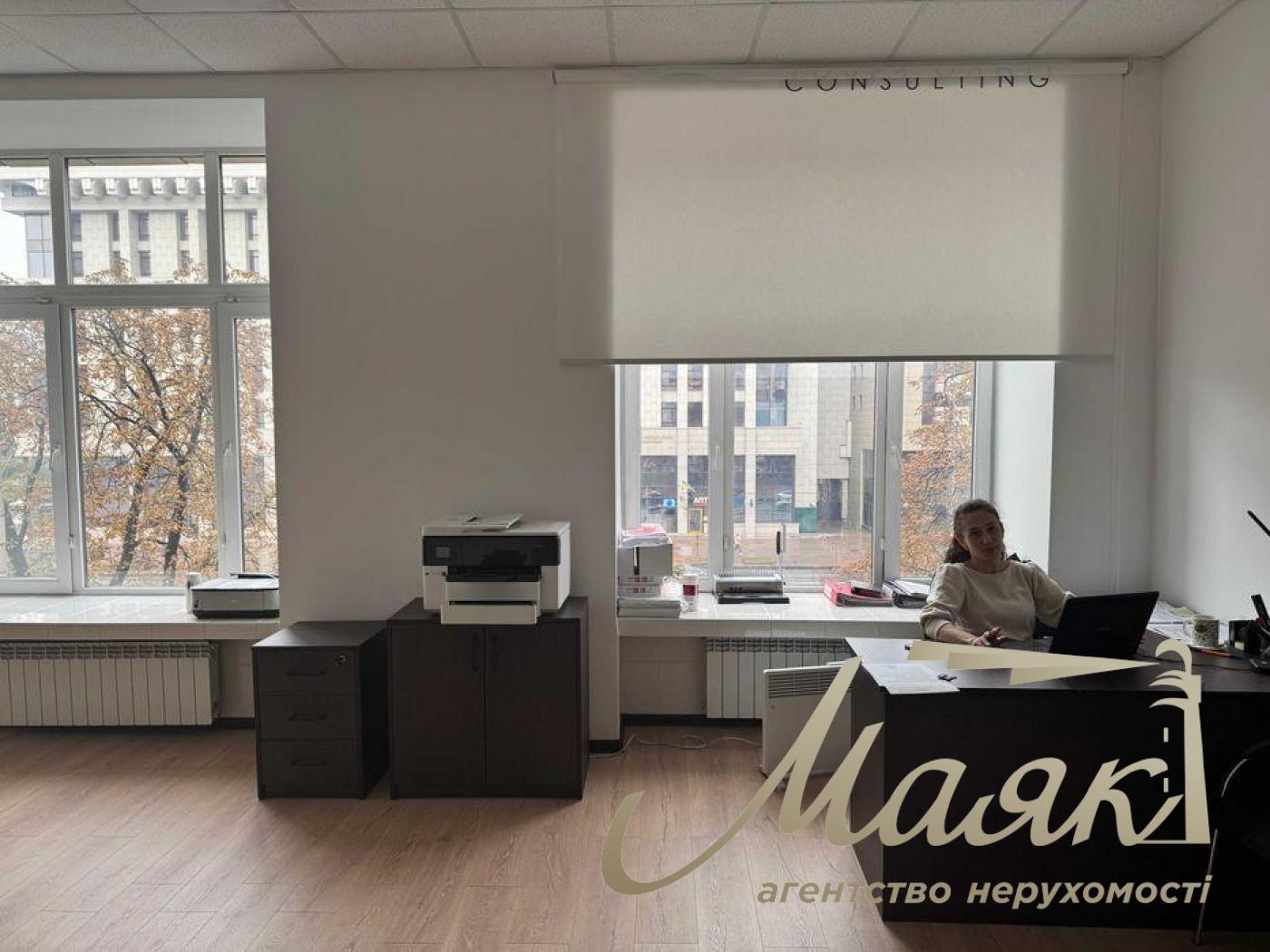 Оренда офісу 108 м.к. на Хрещатику, Центр