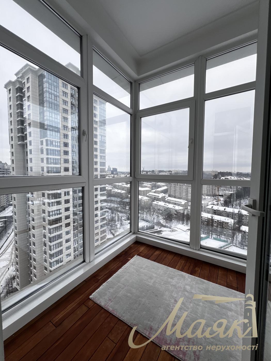 For sale 4-bedroom apartment, LCD Novopecherskie Lipki, 116.4m², Pechersk, Kyiv