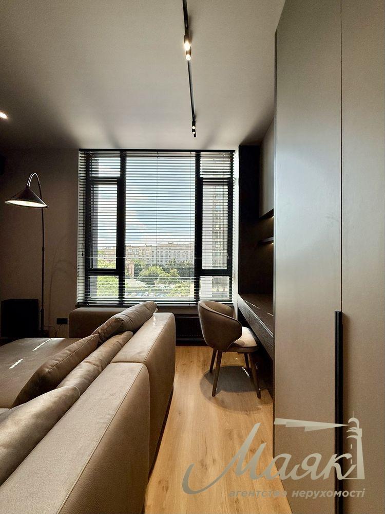 Rent 2-bedroom apartment in LCD Trinity FIRST CONSTRUCTION