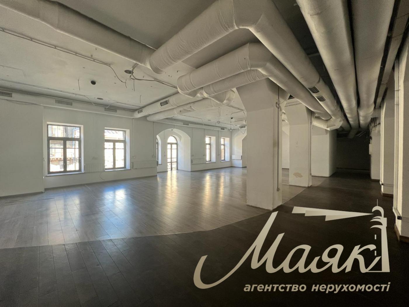 Аренда open space офиса 1 347 м² в БЦ, ул. Большая Васильковская, Киев