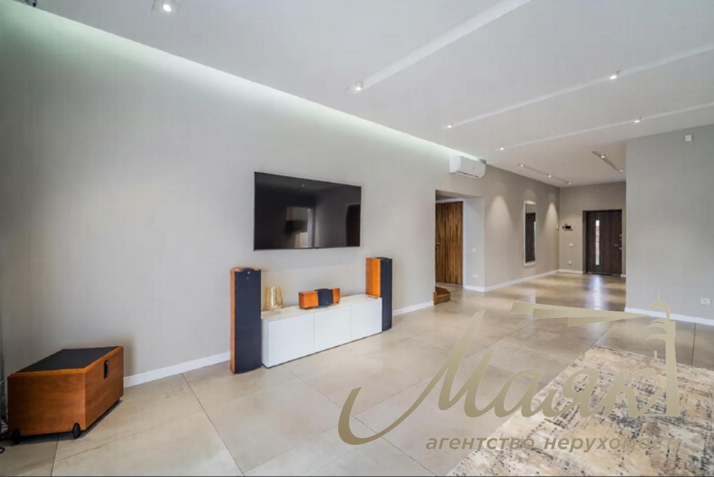 Аренда 2-х этажного дома 250м2, Козин