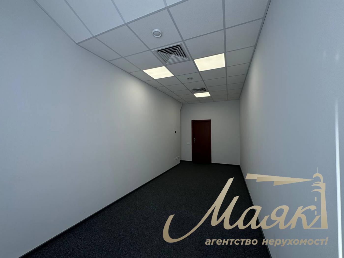 Office for rent 924m2 in BC Merx, Leipzigskaya St., Pechersk