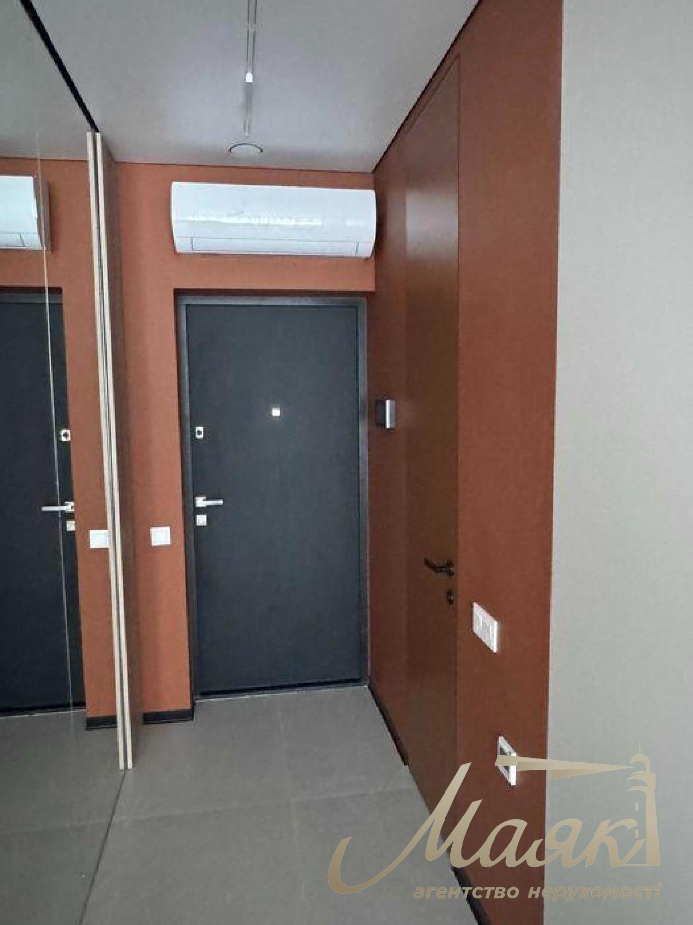 Продаж 1-кімнатної квартири ЖК White Lines, вул. Васильківська