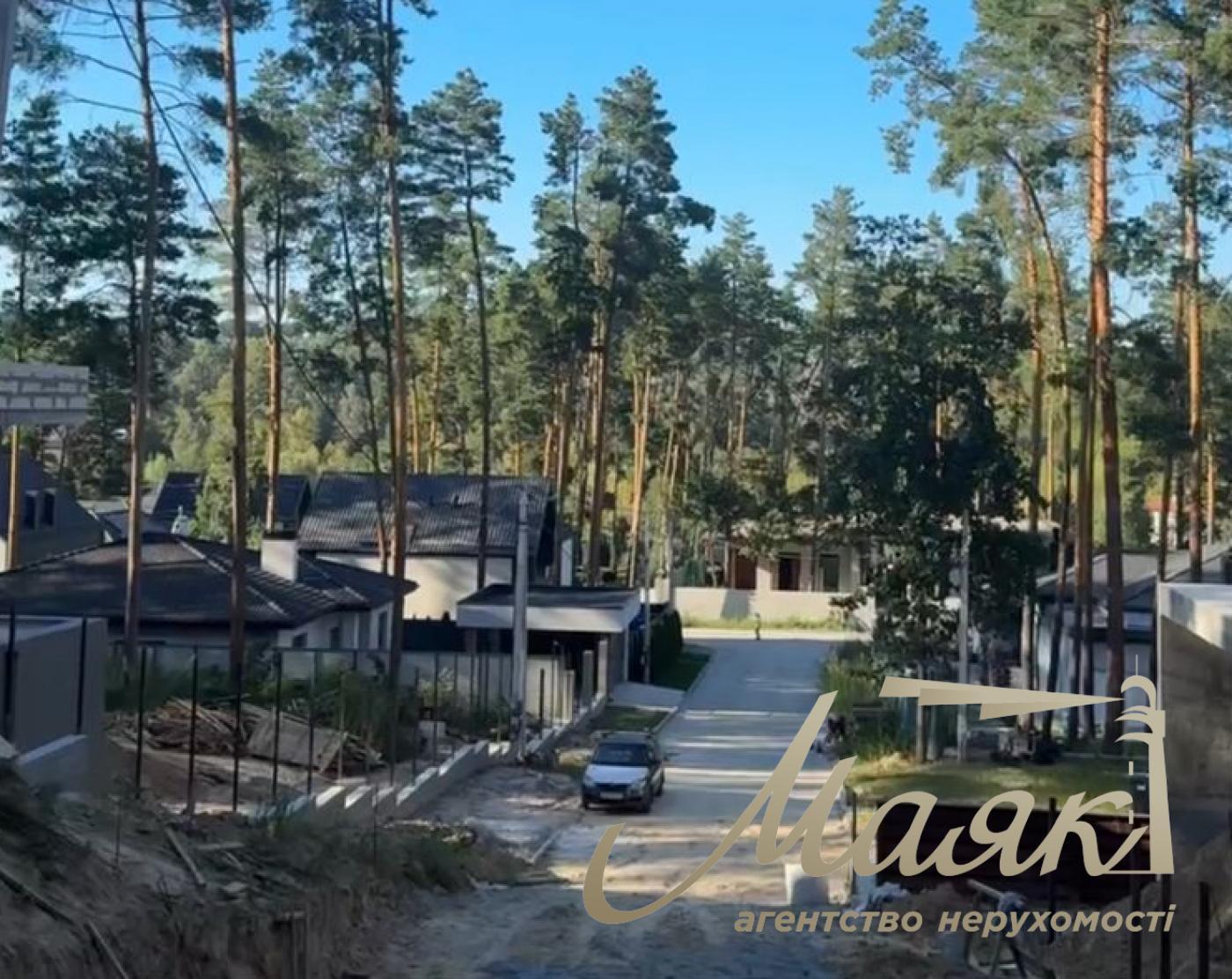 Продаж земельної ділянки 9 соток у Новій Ходосівці