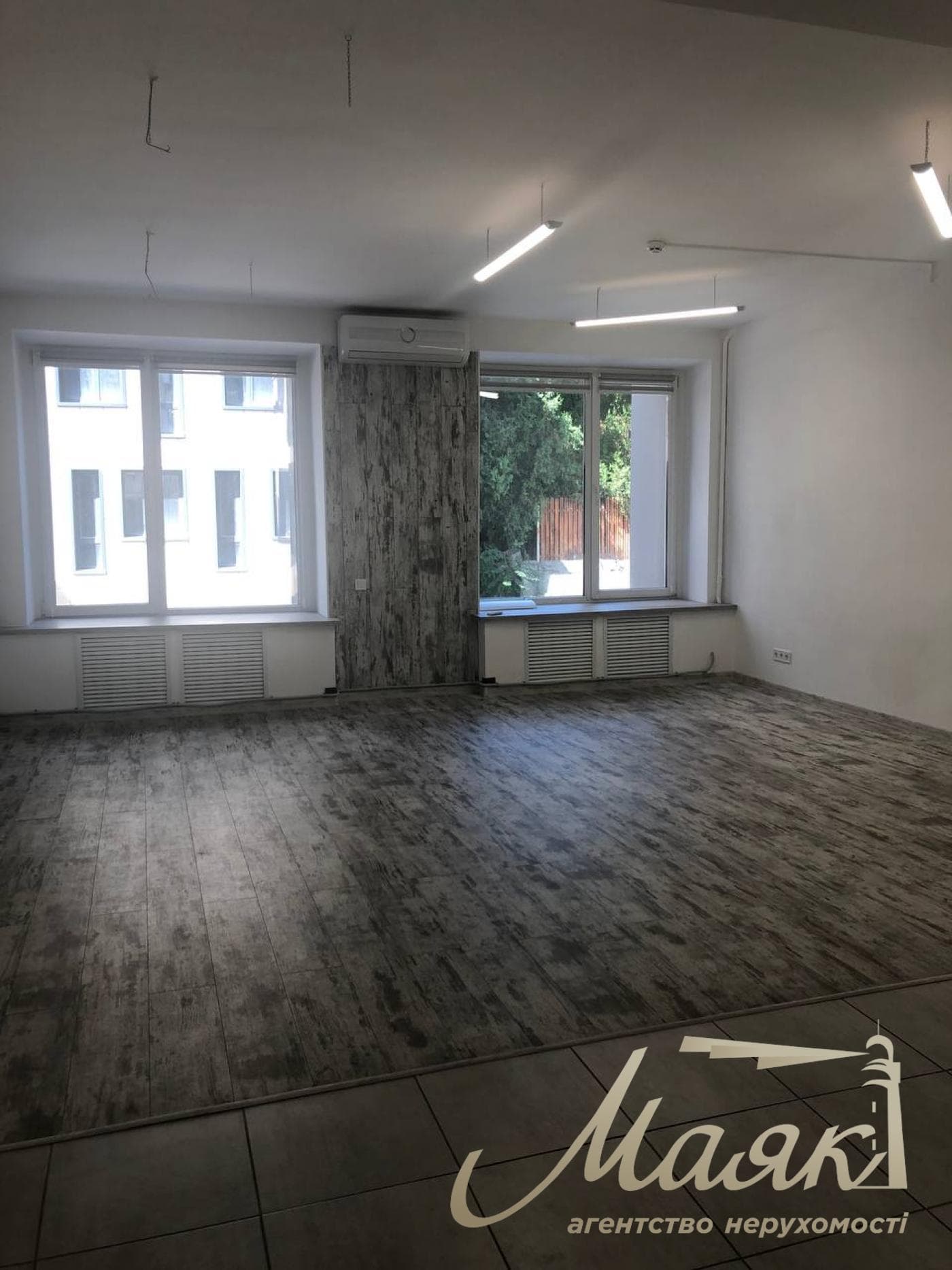 160 m² Office for Rent on Bolsunovskaya Street