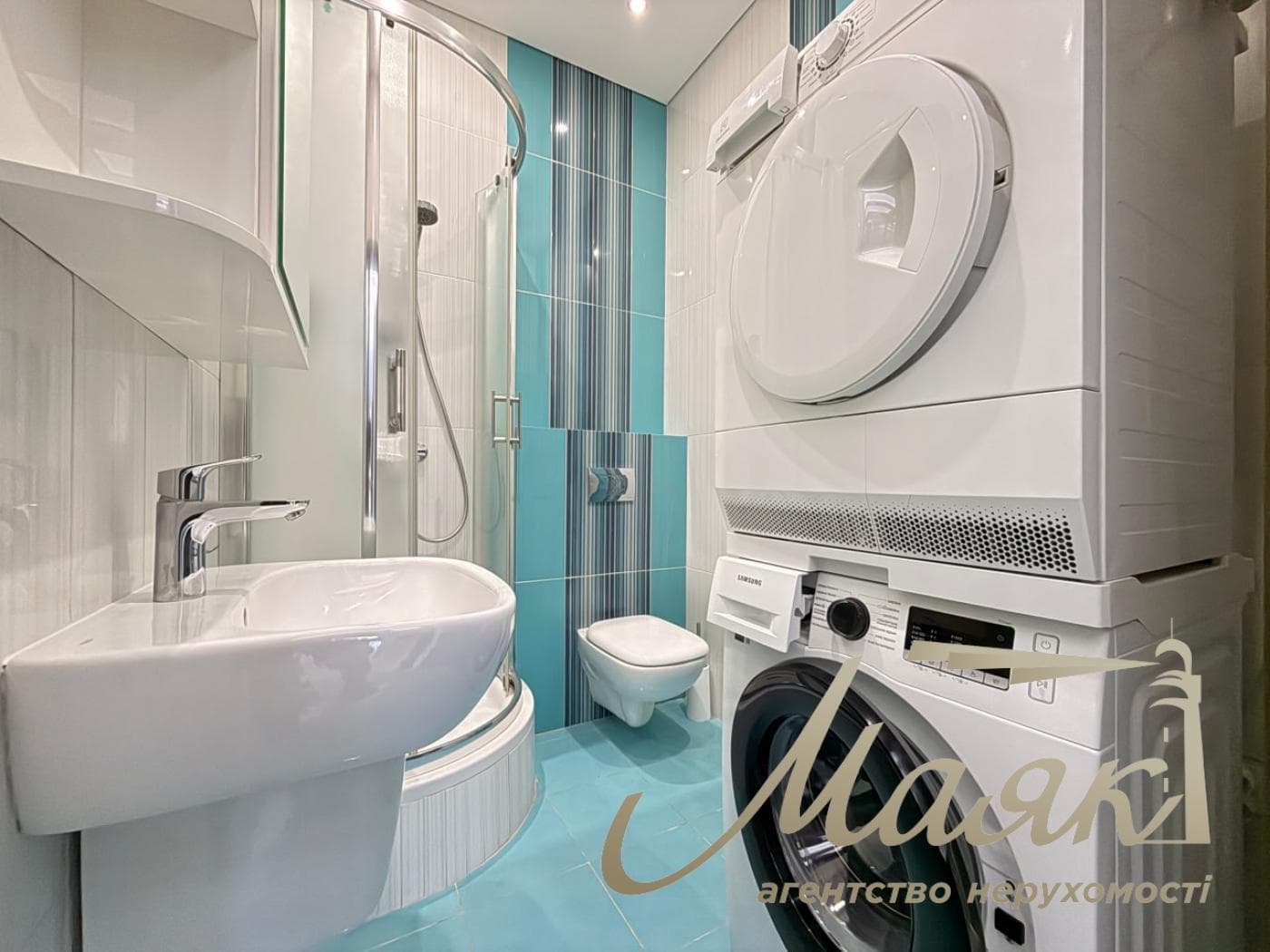 4-room apartment for rent in Pechersk, Novopecherskie Lipki residential complex, 9 Dragomirova St.