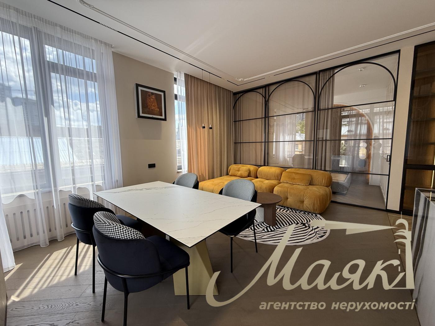 Продаж квартири в ЖК Tetris Hall, вул. Федорова 2А