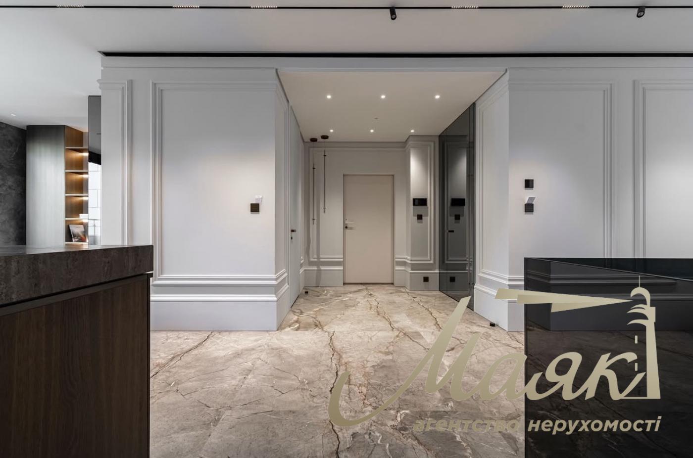 Продаж дворівневого пентхауса площею 204 м² Київ, Печерський район, ЖК "Бульвар Фонтанів", вул. Саперне поле, 5