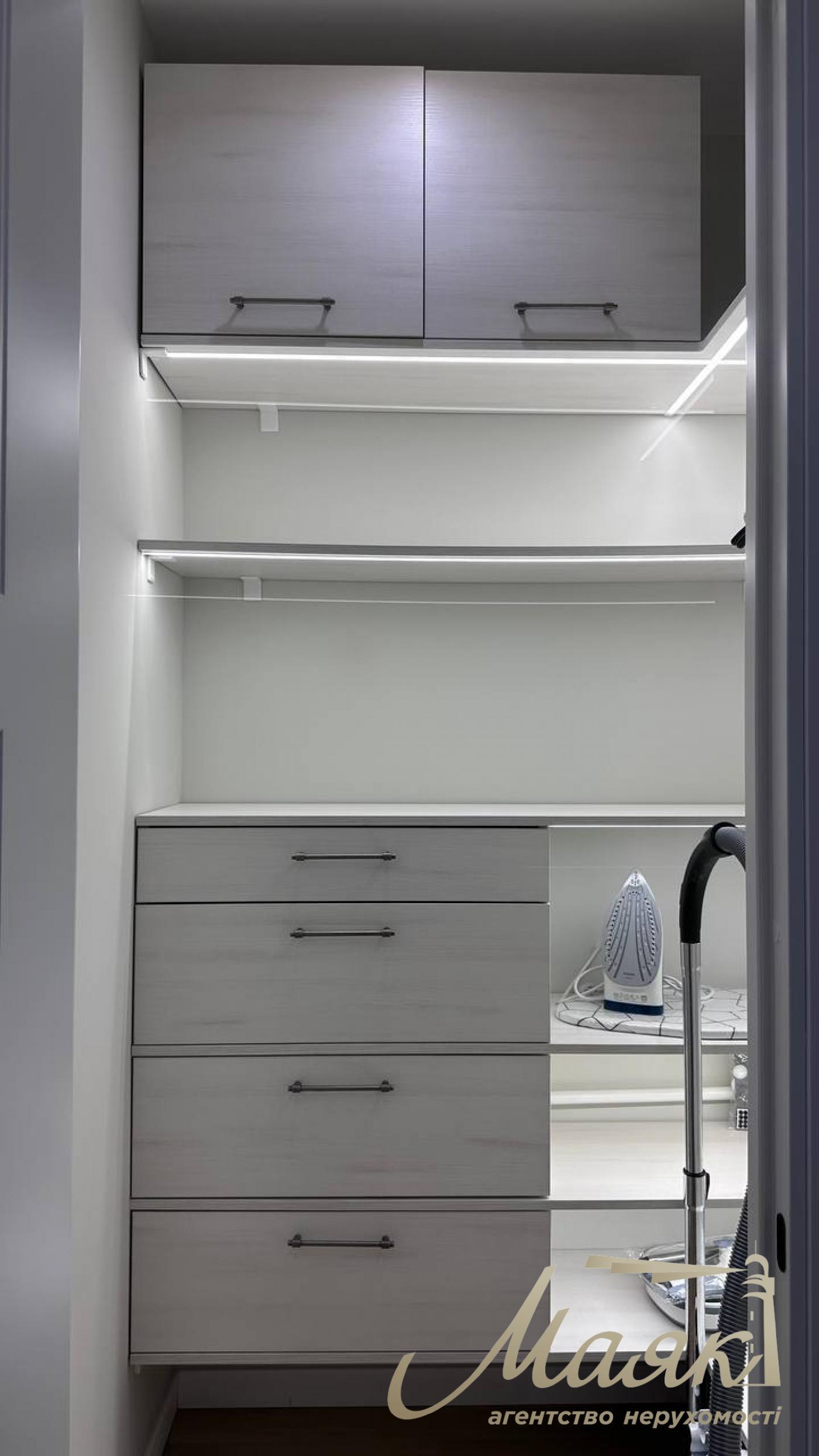 Оренда 1-кімнатної квартири 55.64м2 Печерський узвіз 19, Печерськ, Київ