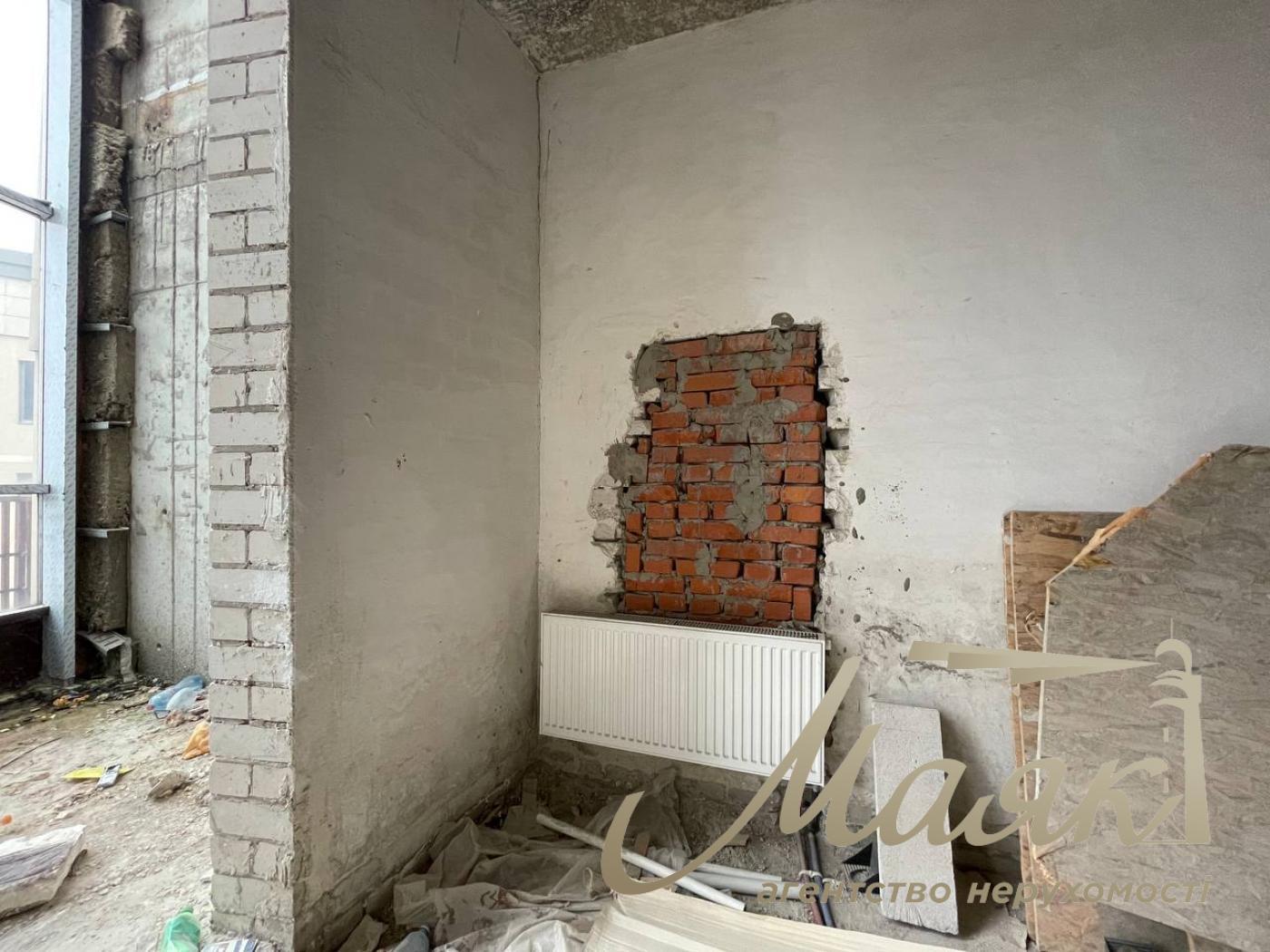 Sale of a view apartment in the residential complex "Fundukleevsky", Bohdan Khmelnitsky street