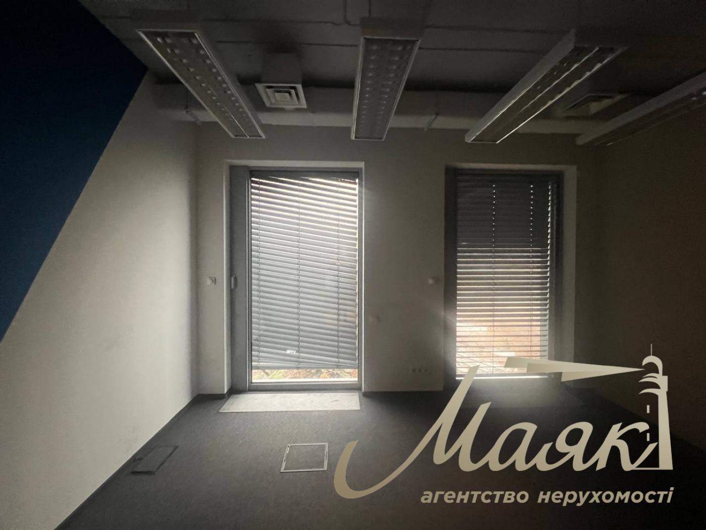 Office for rent 490m2 in BC Merx,15 Leipzigskaya St., Pechersk
