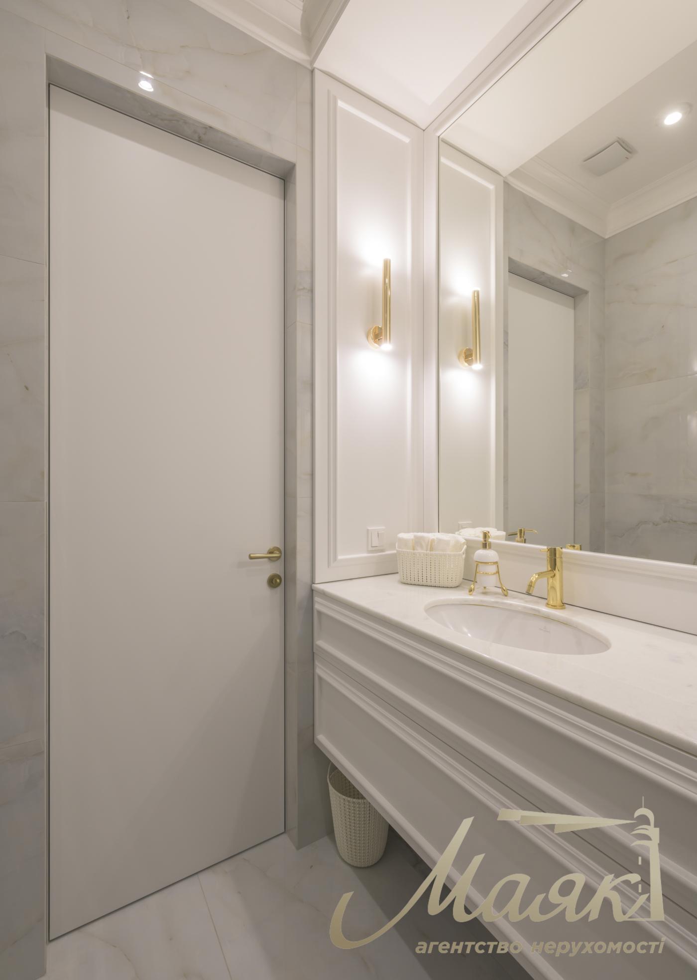 Продаж 3-к квартири 87 м2, вул. Антоновича (Горького), 103, м. Київ