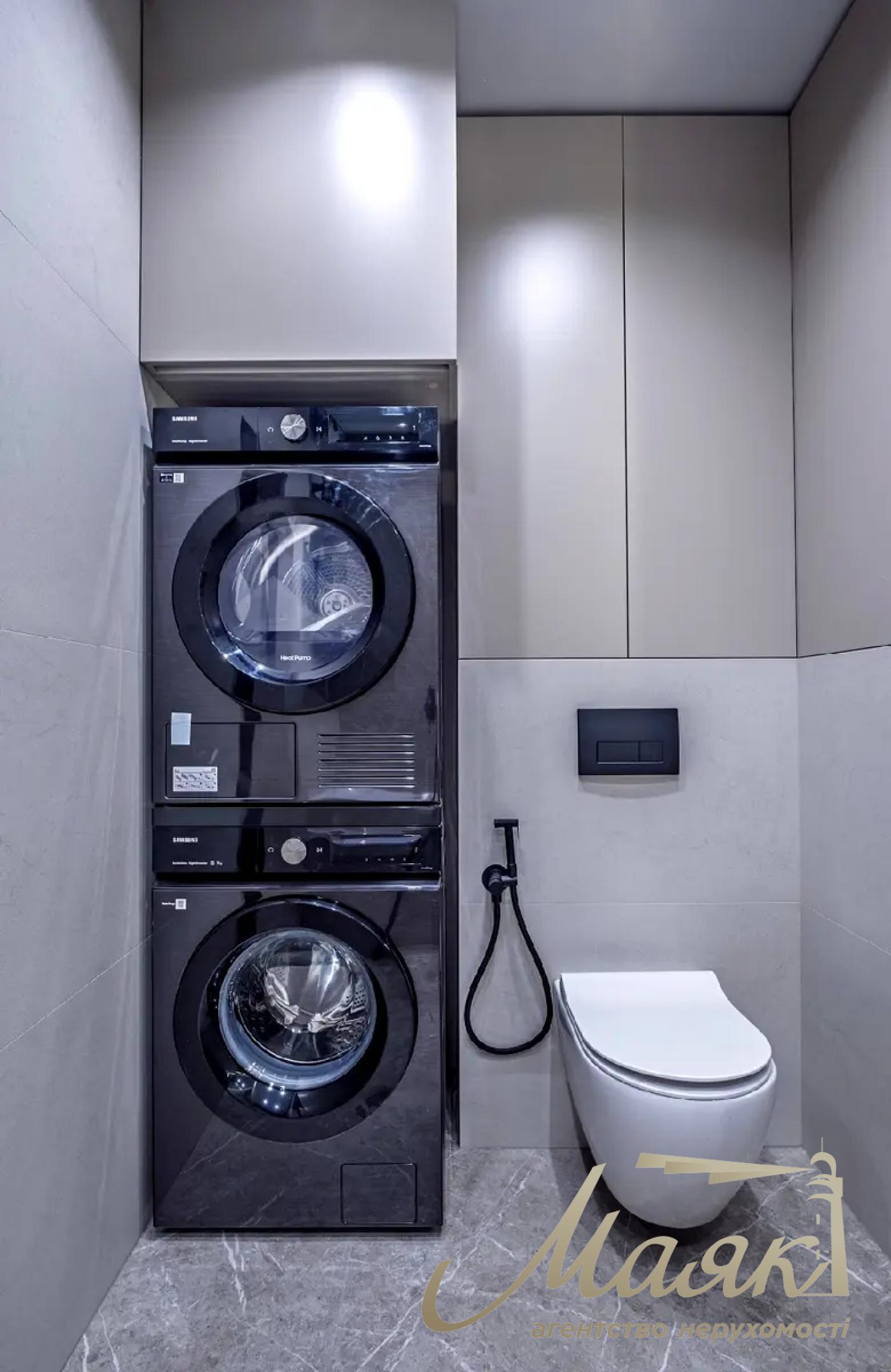 Продажа дизайнерской квартиры 74 м² в ЖК бизнесс класса White Lines, Голосеевский район, напротив парка