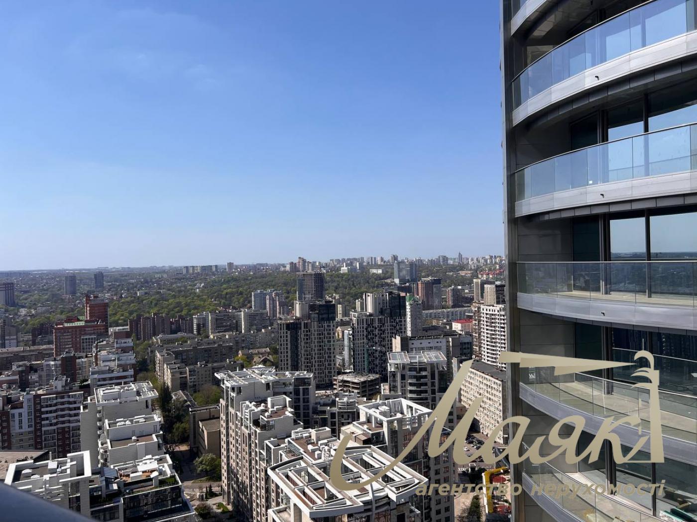 Продаж видової 1-ї кімнатної квартири, 63 м3 у ЖК Taryan Towers