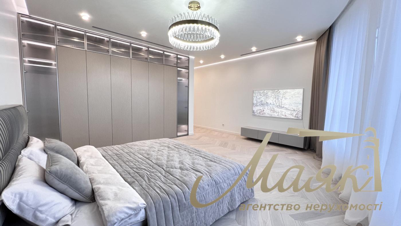 Продажа 4к пентхауса, 184м2, с ремонтом ЖК Владимирский