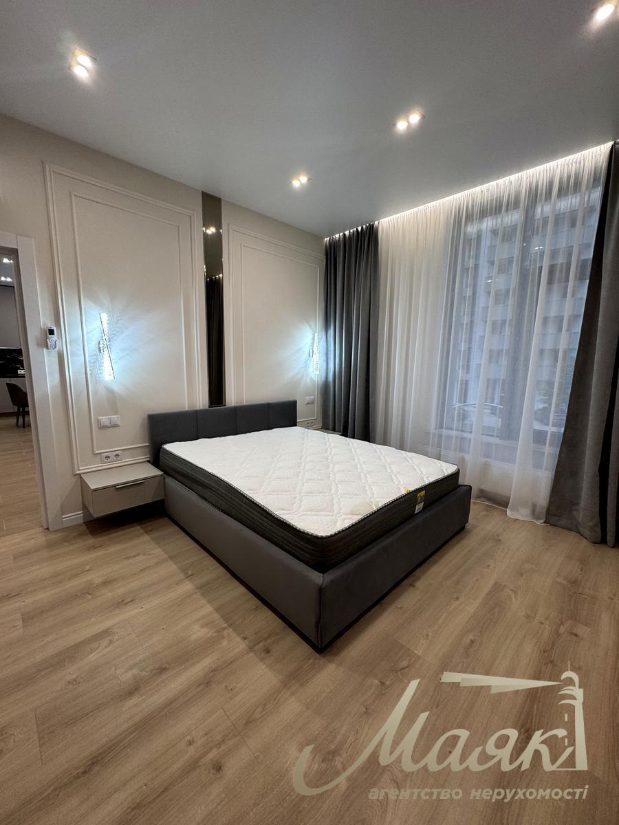 Аренда 3х-комнатной квартиры в ЖК «Новопечерские Липки» ул. Андрея Верхогляда/Драгомирова 15Б, Печерский район.