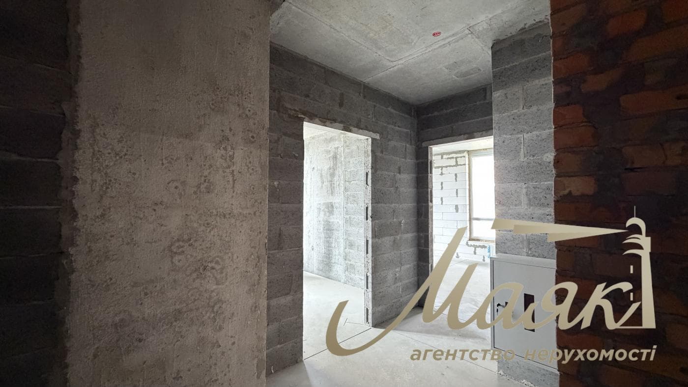 Продаж квартири з видом площею 35,4 м² у ЖК «Світло Парк», будинок зданий, вид на двір, станція метро «Видубичі», Голосіївський район