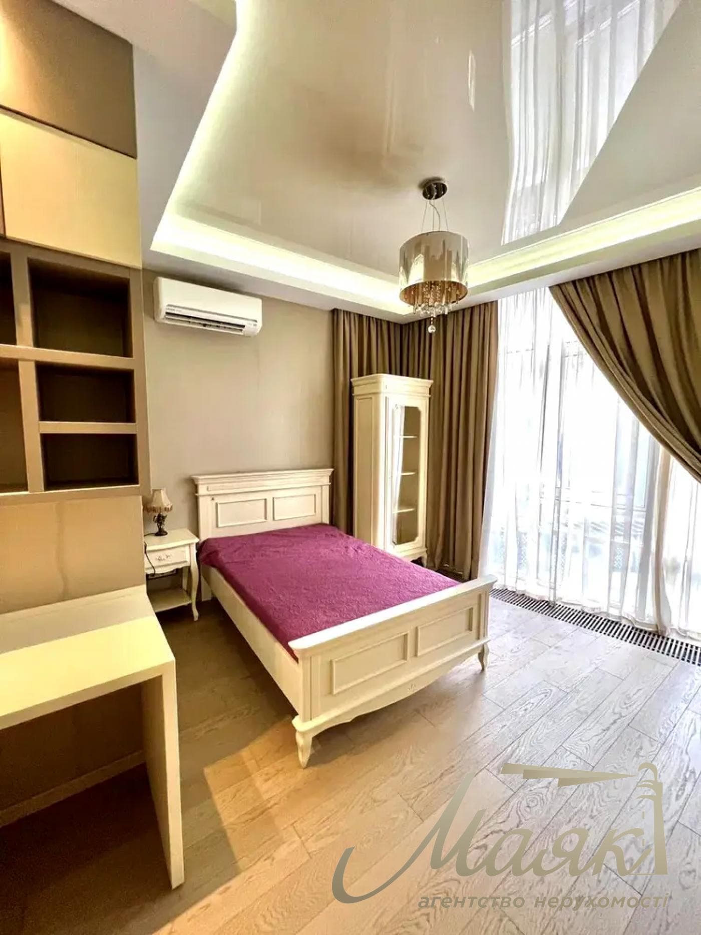Оренда 3-кімнатної квартири у ЖК «Бульвар Фонтанів», 90 м²