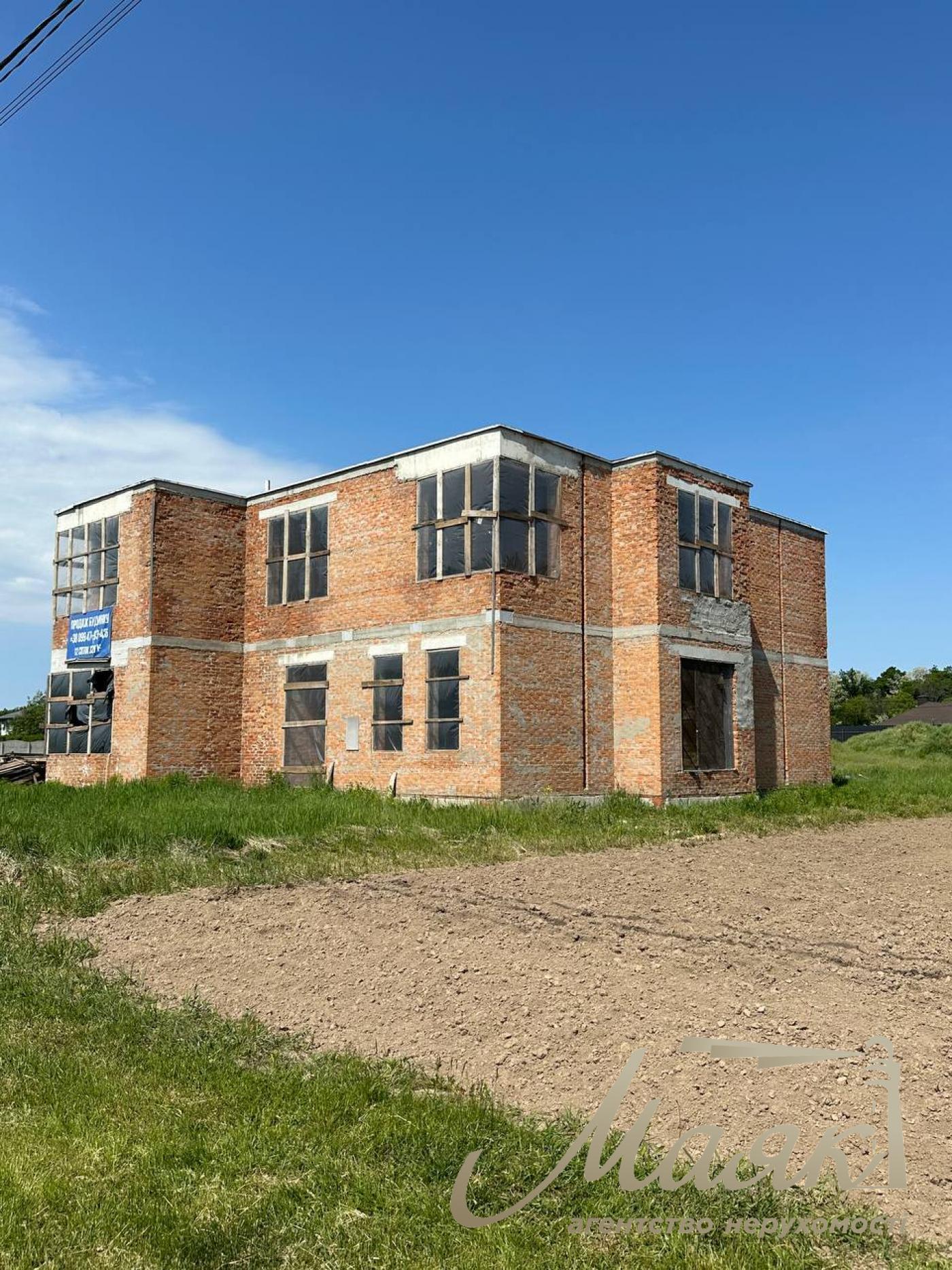 Sale of a house in Kryukovshchina (Oreshki) 320m2 12 acres of land, 70% ready