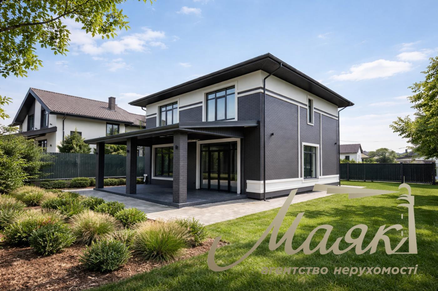 Продажа 2х-этажного дома 135м2 участок 8 соток с.Ходосовка, Киево-Святошинский район