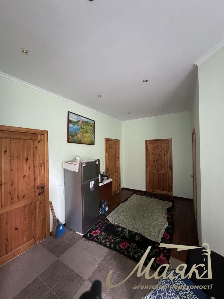 House for sale in a pine forest, Zelenyi Gai, near Revnoye