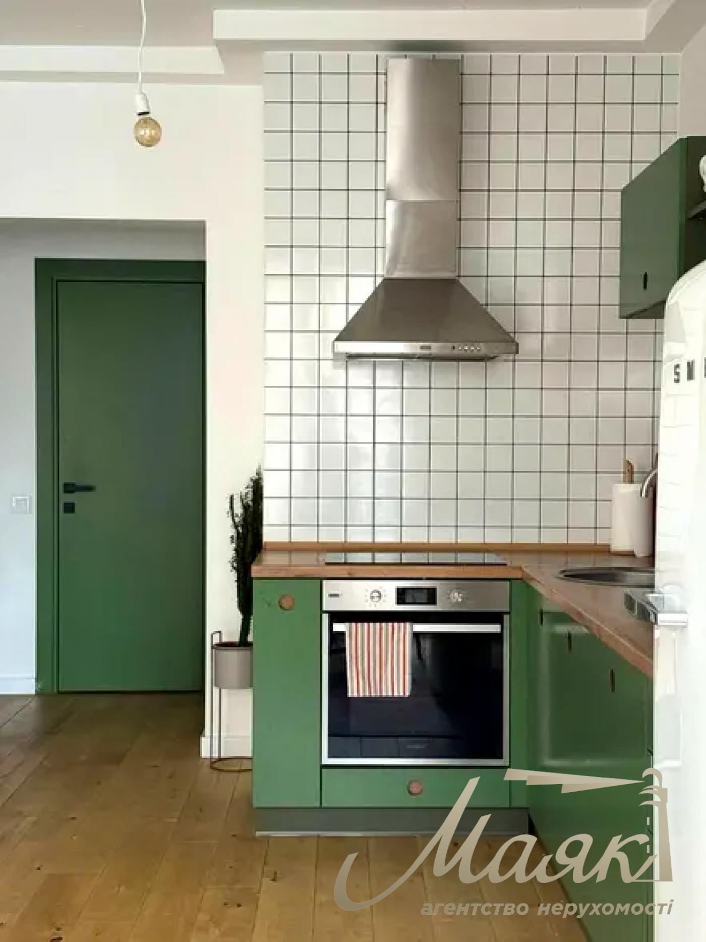 Аренда стильной студии 47 м², ЖК New York, метро Олимпийская.