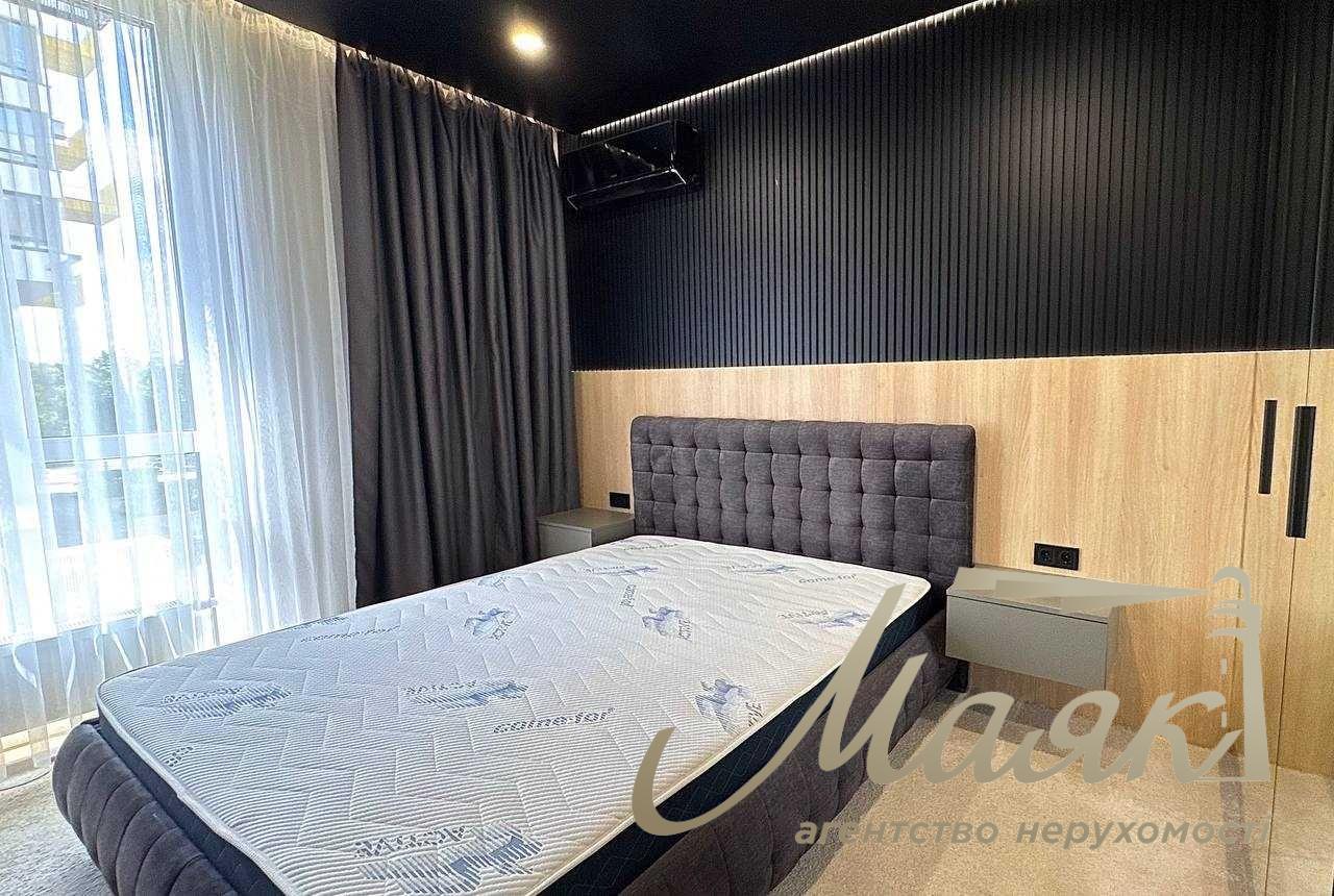 Оренда однокімнатної квартири (45м2) у ЖК "Файна Таун"