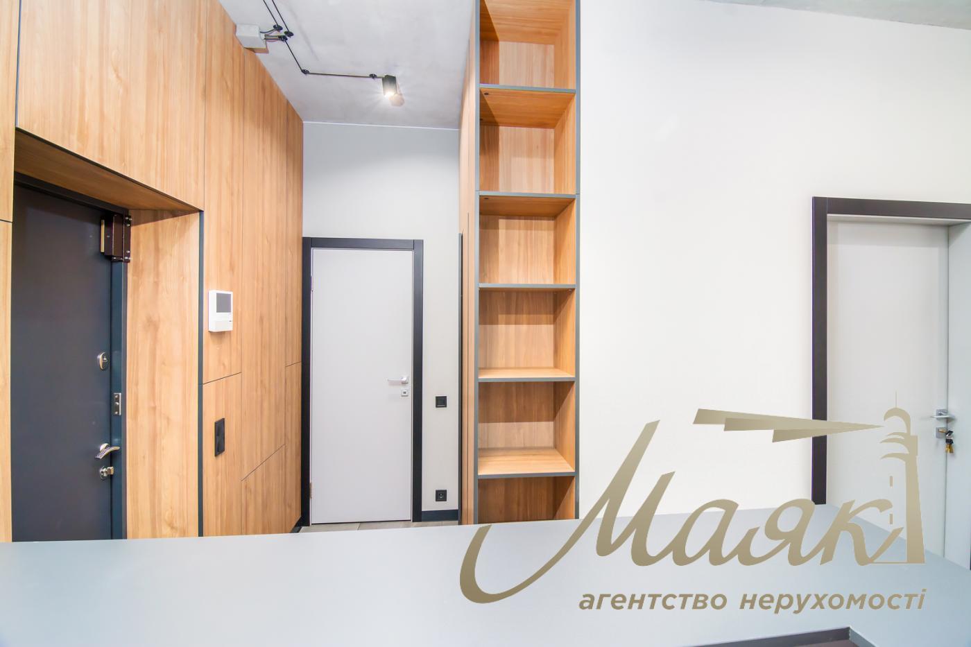 Оренда офісу 165м2 в ЖК Royal Tower, вул.Саксаганського 37-К, Олімпійська